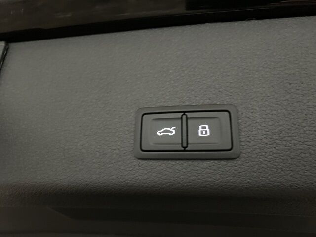 2024 Audi Q8 e-tron Premium Plus Dallas TX