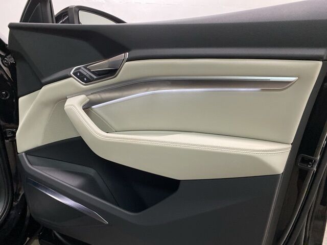 2024 Audi Q8 e-tron Premium Plus Dallas TX