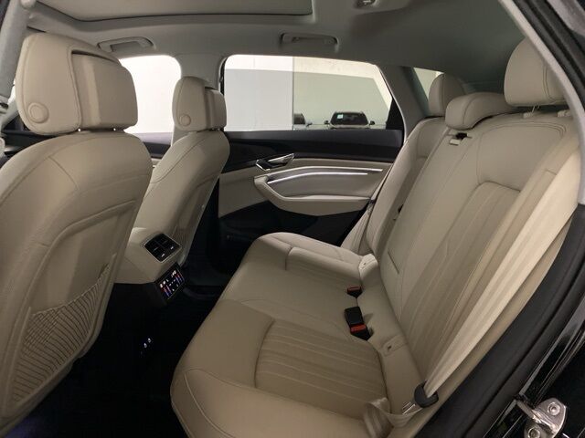 2024 Audi Q8 e-tron Premium Plus Dallas TX