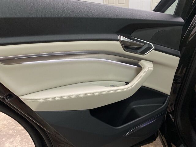 2024 Audi Q8 e-tron Premium Plus Dallas TX