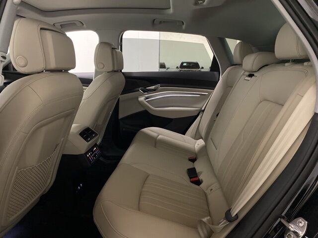 2024 Audi Q8 e-tron Premium Plus Dallas TX