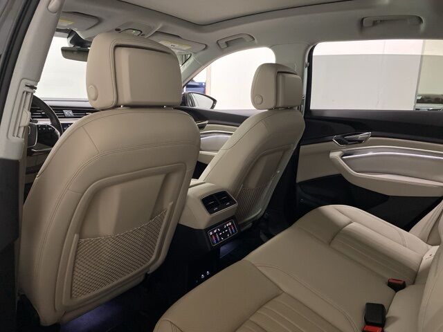 2024 Audi Q8 e-tron Premium Plus Dallas TX
