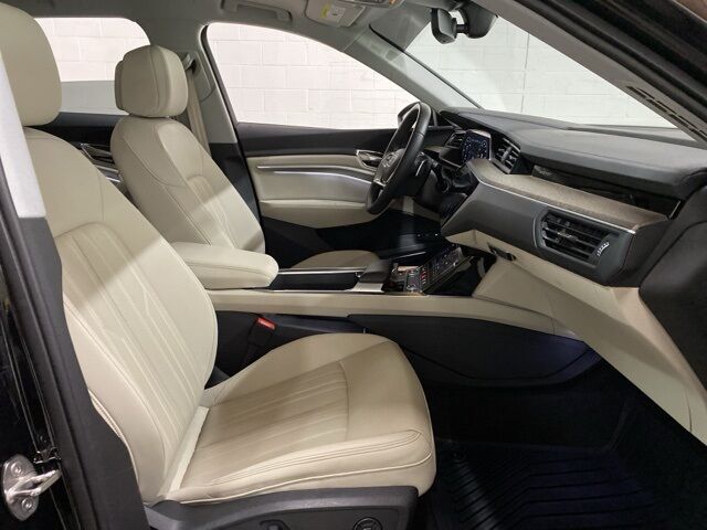 2024 Audi Q8 e-tron Premium Plus Dallas TX