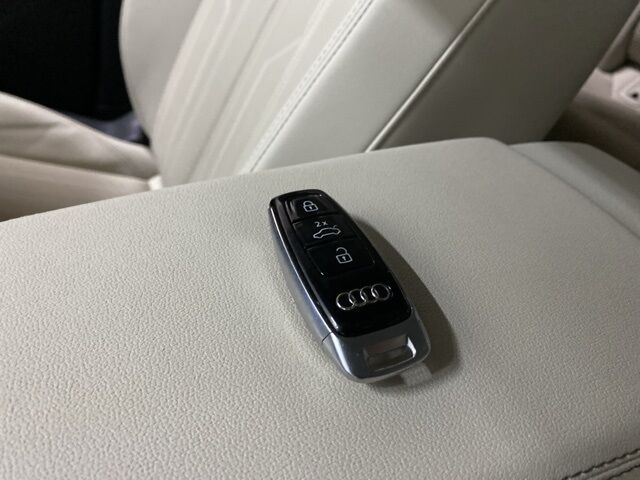 2024 Audi Q8 e-tron Premium Plus Dallas TX