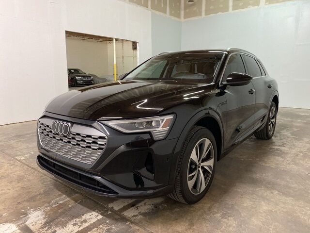 2024 Audi Q8 e-tron Premium Plus Dallas TX