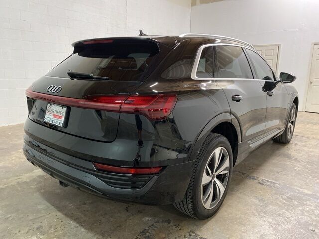 2024 Audi Q8 e-tron Premium Plus Dallas TX