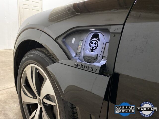 2024 Audi Q8 e-tron Premium Plus Dallas TX