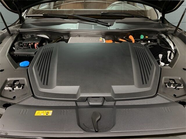 2024 Audi Q8 e-tron Premium Plus Dallas TX