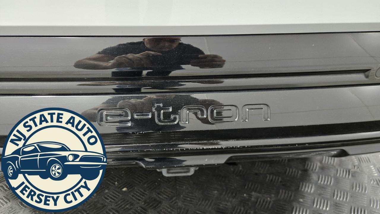 2024 Audi Q8 e-tron Premium Plus Jersey City NJ