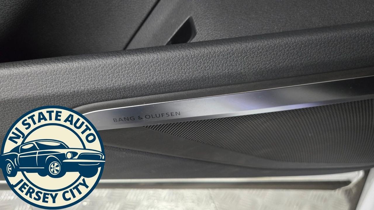 2024 Audi Q8 e-tron Premium Plus Jersey City NJ