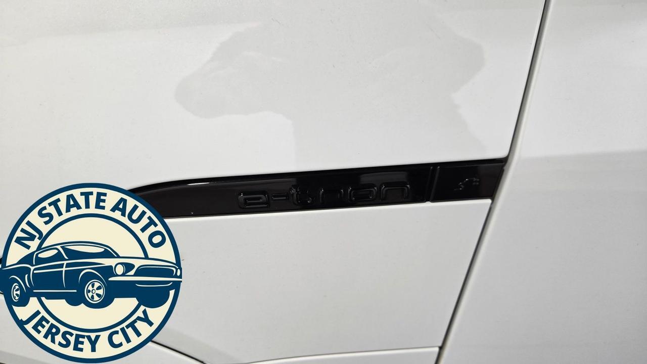 2024 Audi Q8 e-tron Premium Plus Jersey City NJ