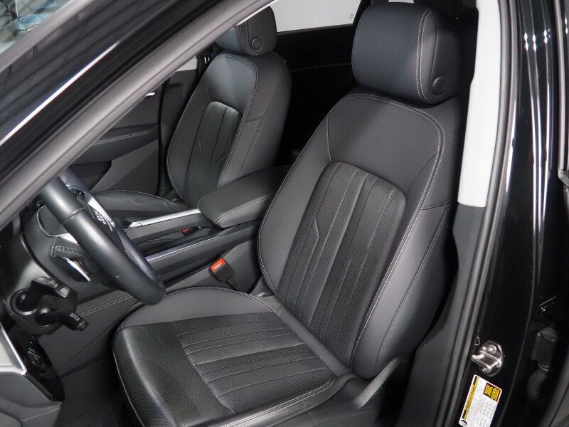 2024 Audi Q8 e-tron Premium Plus Quattro *BLACK OPTIC PKG, NAVIGATION, VIRTUAL COCKPIT, ADAPTIVE CRUISE, SAFETY ALERTS, 360 CAMERAS, PANO MOONROOF, LEATHER, CLIMATE SEATS, HEATED STEERING, BANG & OLUFSEN, WIRELESS CHARGING, ANDROID & APPLE Round Rock TX