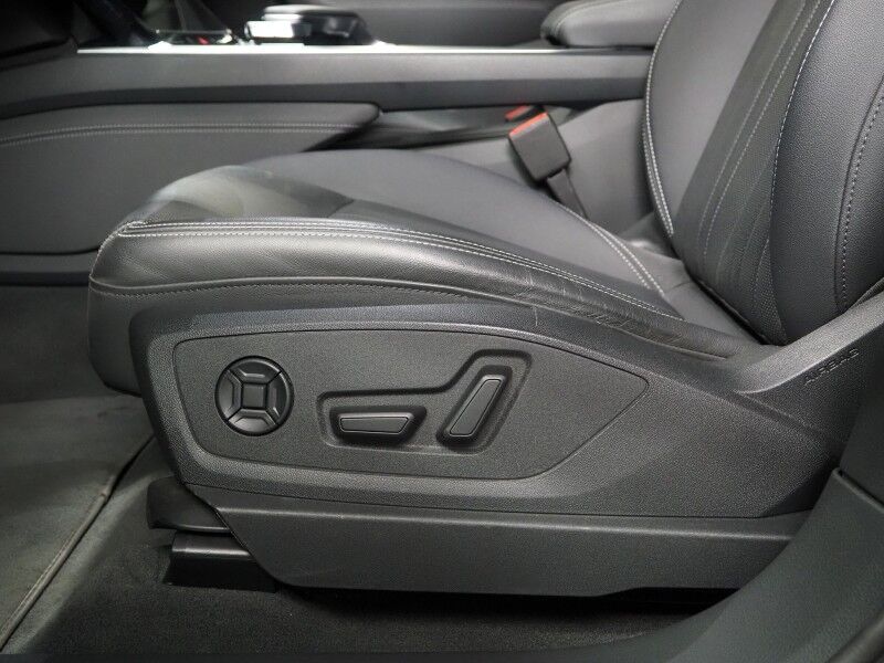 2024 Audi Q8 e-tron Premium Plus Quattro *BLACK OPTIC PKG, NAVIGATION, VIRTUAL COCKPIT, ADAPTIVE CRUISE, SAFETY ALERTS, 360 CAMERAS, PANO MOONROOF, LEATHER, CLIMATE SEATS, HEATED STEERING, BANG & OLUFSEN, WIRELESS CHARGING, ANDROID & APPLE Round Rock TX