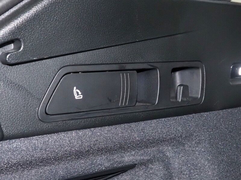 2024 Audi Q8 e-tron Premium Plus Quattro *BLACK OPTIC PKG, NAVIGATION, VIRTUAL COCKPIT, ADAPTIVE CRUISE, SAFETY ALERTS, 360 CAMERAS, PANO MOONROOF, LEATHER, CLIMATE SEATS, HEATED STEERING, BANG & OLUFSEN, WIRELESS CHARGING, ANDROID & APPLE Round Rock TX