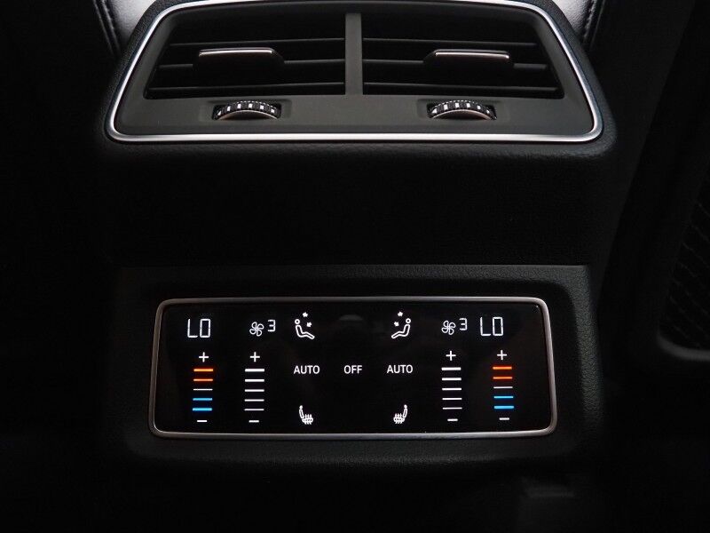 2024 Audi Q8 e-tron Premium Plus Quattro *BLACK OPTIC PKG, NAVIGATION, VIRTUAL COCKPIT, ADAPTIVE CRUISE, SAFETY ALERTS, 360 CAMERAS, PANO MOONROOF, LEATHER, CLIMATE SEATS, HEATED STEERING, BANG & OLUFSEN, WIRELESS CHARGING, ANDROID & APPLE Round Rock TX