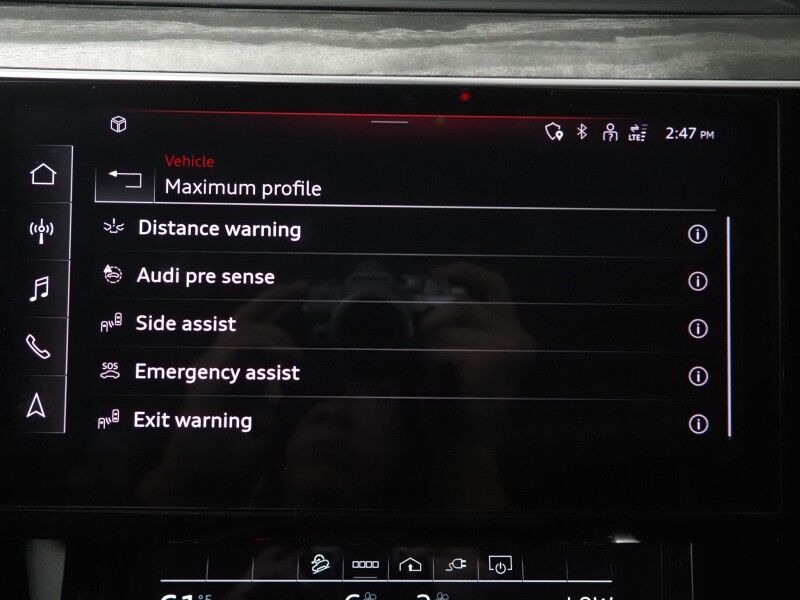 2024 Audi Q8 e-tron Premium Plus Quattro *BLACK OPTIC PKG, NAVIGATION, VIRTUAL COCKPIT, ADAPTIVE CRUISE, SAFETY ALERTS, 360 CAMERAS, PANO MOONROOF, LEATHER, CLIMATE SEATS, HEATED STEERING, BANG & OLUFSEN, WIRELESS CHARGING, ANDROID & APPLE Round Rock TX