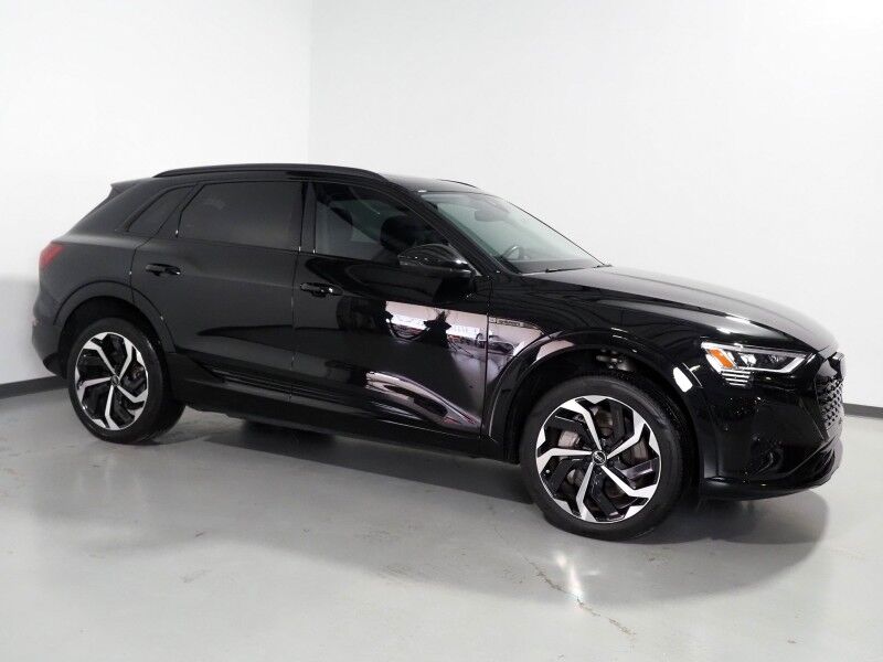 2024 Audi Q8 e-tron Premium Plus Quattro *BLACK OPTIC PKG, NAVIGATION, VIRTUAL COCKPIT, ADAPTIVE CRUISE, SAFETY ALERTS, 360 CAMERAS, PANO MOONROOF, LEATHER, CLIMATE SEATS, HEATED STEERING, BANG & OLUFSEN, WIRELESS CHARGING, ANDROID & APPLE