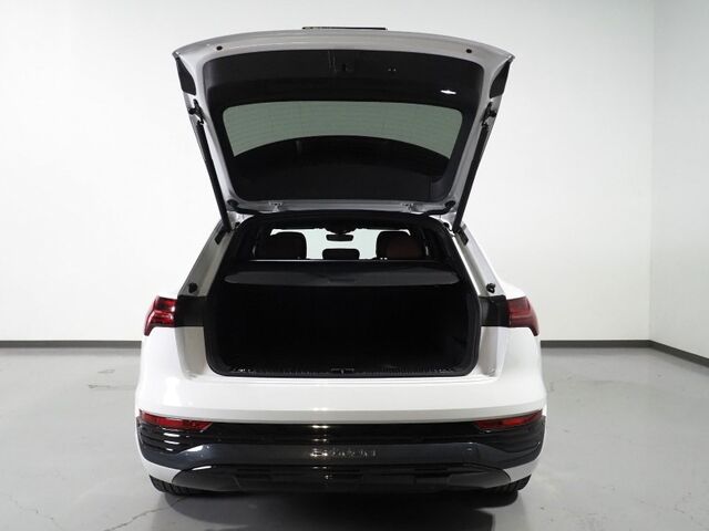 2024 Audi Q8 e-tron Premium Plus Quattro *NAVIGATION, VIRTUAL COCKPIT, ADAPTIVE CRUISE, SAFETY ALERTS, 360 CAMERAS, PANO MOONROOF, LEATHER, CLIMATE SEATS, HEATED STEERING, BANG & OLUFSEN, WIRELESS CHARGING, ANDROID & APPLE Round Rock TX