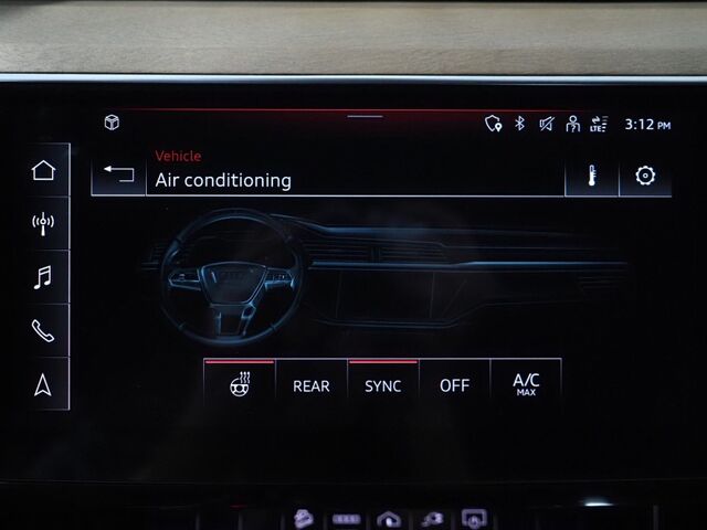 2024 Audi Q8 e-tron Premium Plus Quattro *NAVIGATION, VIRTUAL COCKPIT, ADAPTIVE CRUISE, SAFETY ALERTS, 360 CAMERAS, PANO MOONROOF, LEATHER, CLIMATE SEATS, HEATED STEERING, BANG & OLUFSEN, WIRELESS CHARGING, ANDROID & APPLE Round Rock TX