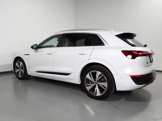 2024 Audi Q8 e-tron Premium Plus Quattro *NAVIGATION, VIRTUAL COCKPIT, ADAPTIVE CRUISE, SAFETY ALERTS, 360 CAMERAS, PANO MOONROOF, LEATHER, CLIMATE SEATS, HEATED STEERING, BANG & OLUFSEN, WIRELESS CHARGING, ANDROID & APPLE Round Rock TX