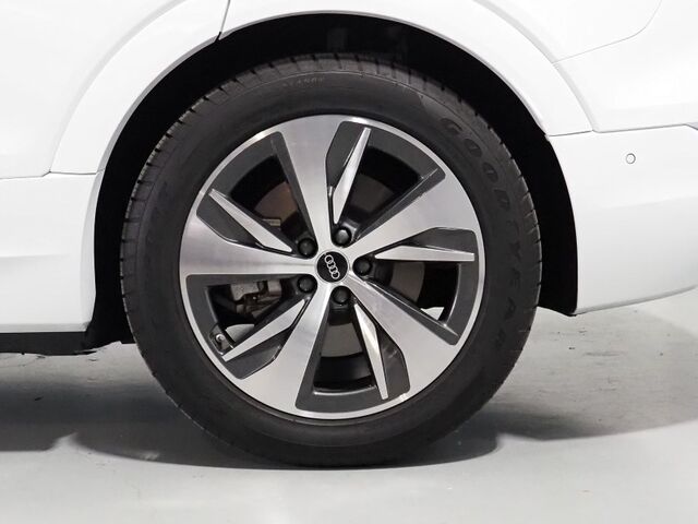 2024 Audi Q8 e-tron Premium Plus Quattro *NAVIGATION, VIRTUAL COCKPIT, ADAPTIVE CRUISE, SAFETY ALERTS, 360 CAMERAS, PANO MOONROOF, LEATHER, CLIMATE SEATS, HEATED STEERING, BANG & OLUFSEN, WIRELESS CHARGING, ANDROID & APPLE Round Rock TX