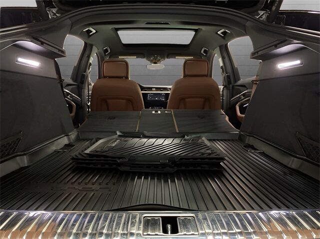 2024 Audi Q8 e-tron Premium Plus Sportback S line quattro Dallas TX