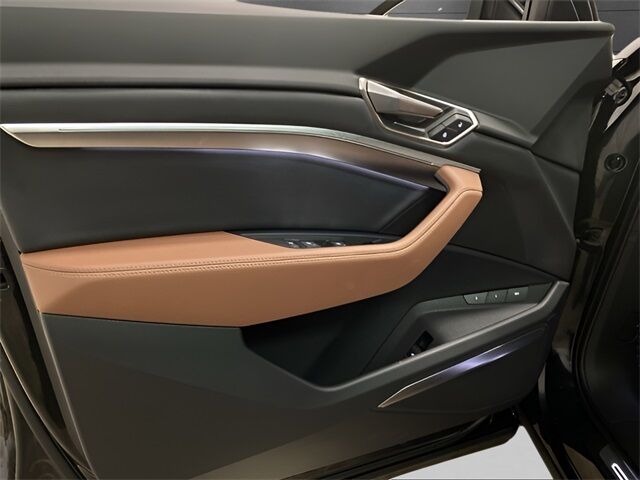 2024 Audi Q8 e-tron Premium Plus Sportback S line quattro Dallas TX