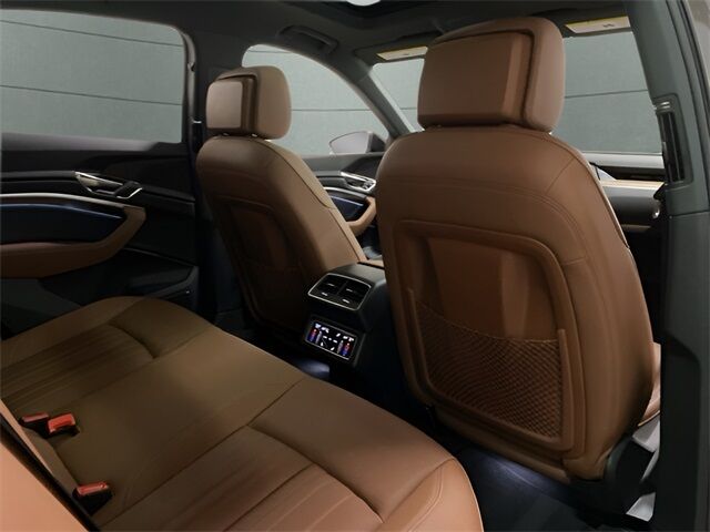 2024 Audi Q8 e-tron Premium Plus Sportback S line quattro Dallas TX