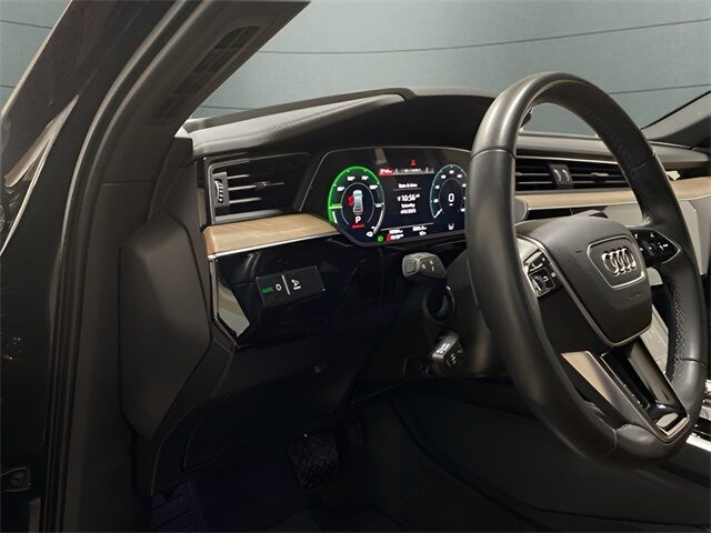 2024 Audi Q8 e-tron Premium Plus Sportback S line quattro Dallas TX