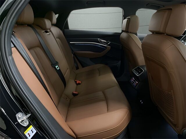 2024 Audi Q8 e-tron Premium Plus Sportback S line quattro Dallas TX