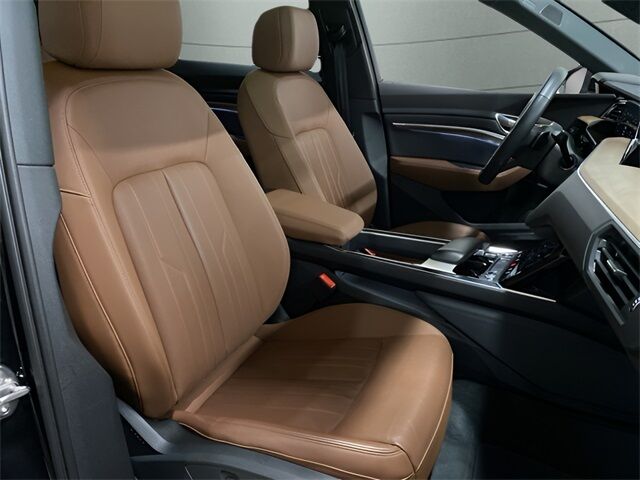 2024 Audi Q8 e-tron Premium Plus Sportback S line quattro Dallas TX