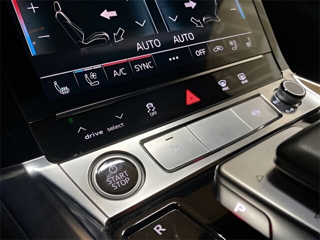 2024 Audi Q8 e-tron Premium Plus Sportback S line quattro Dallas TX