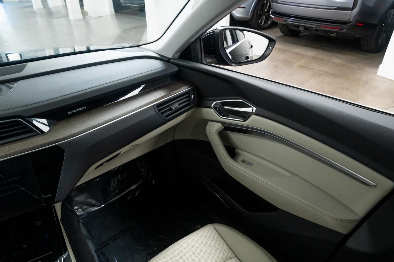 2024 Audi Q8 e-tron Premium Plus Vented Seats Bang &amp; Olufsen Audio Portland OR