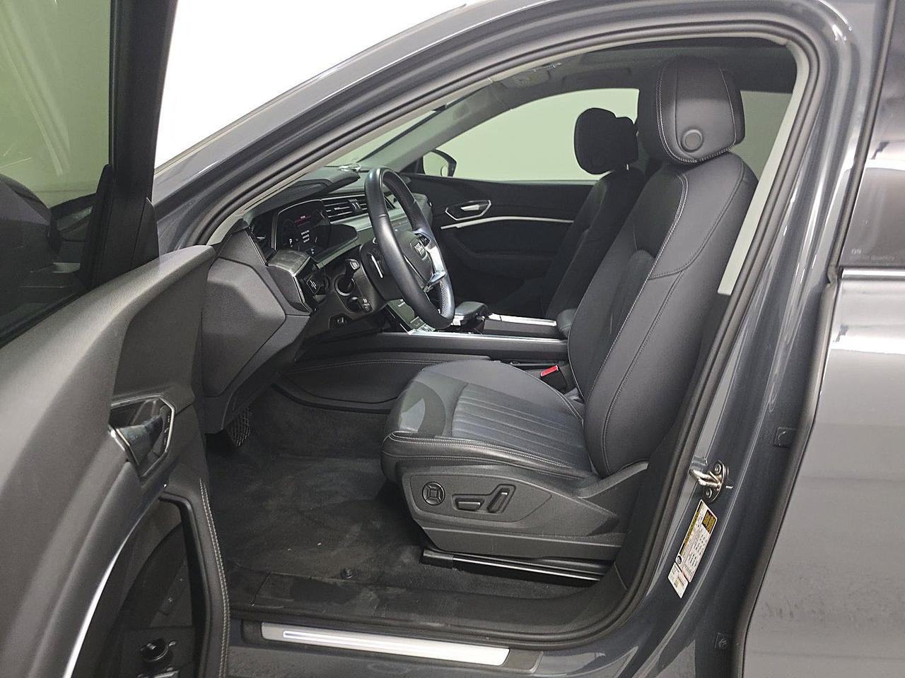 2024 Audi Q8 e-tron Premium Plus quattro AC Charging Package / Bang &amp; Olufsen Sound Portland OR