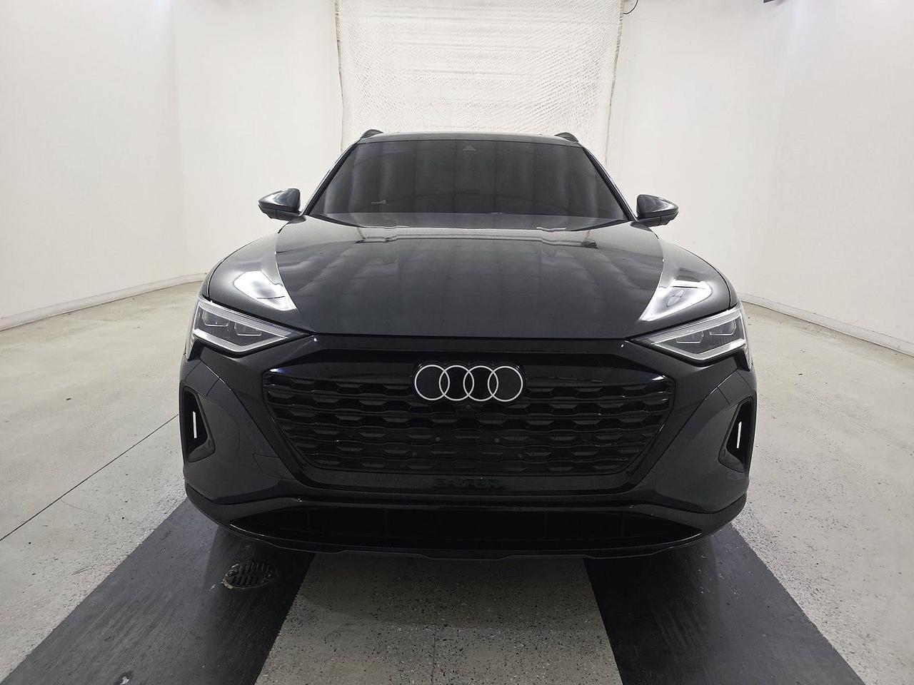 2024 Audi Q8 e-tron Premium Plus quattro AC Charging Package / Bang &amp; Olufsen Sound Portland OR