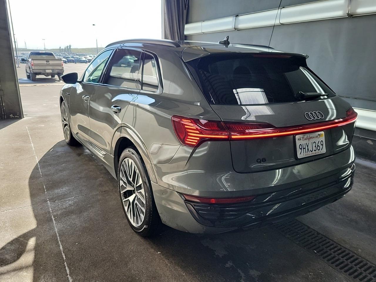 2024 Audi Q8 e-tron Premium Plus quattro Bang &amp; Olufsen Sound AC Charging Package Portland OR