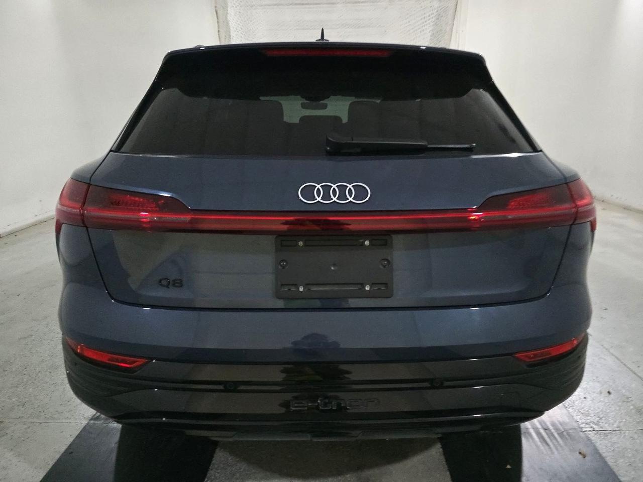 2024 Audi Q8 e-tron Premium Plus quattro Bang &amp; Olufsen Sound Ventilated Seats Portland OR