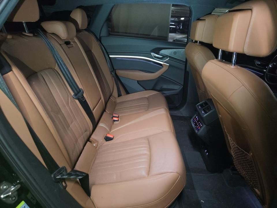 2024 Audi Q8 e-tron Premium Plus quattro Bang &amp; Olufsen Sound / Ventilated Seats Portland OR