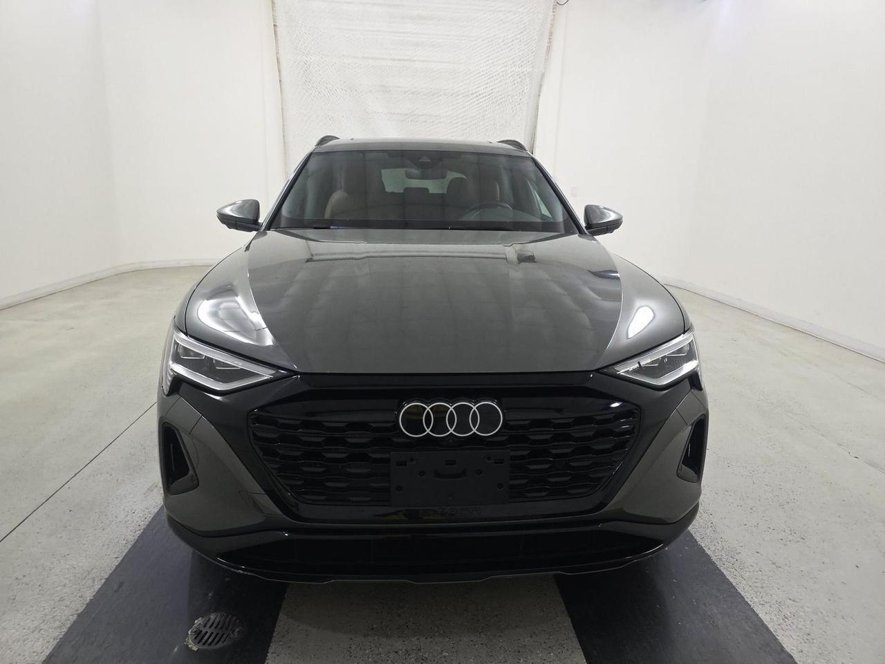 2024 Audi Q8 e-tron Premium Plus quattro Bang &amp; Olufsen Sound Ventilated Seats Portland OR
