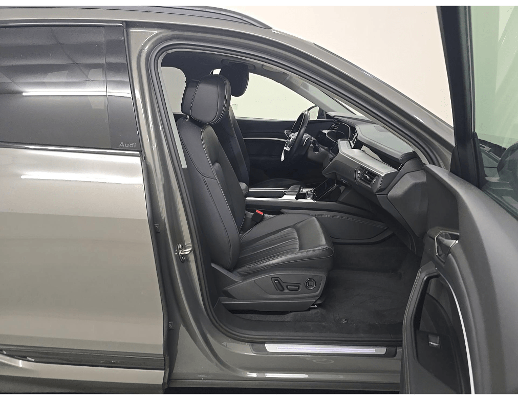 2024 Audi Q8 e-tron Premium Plus quattro Bang &amp; Olufsen Sound Ventilated Seats Portland OR