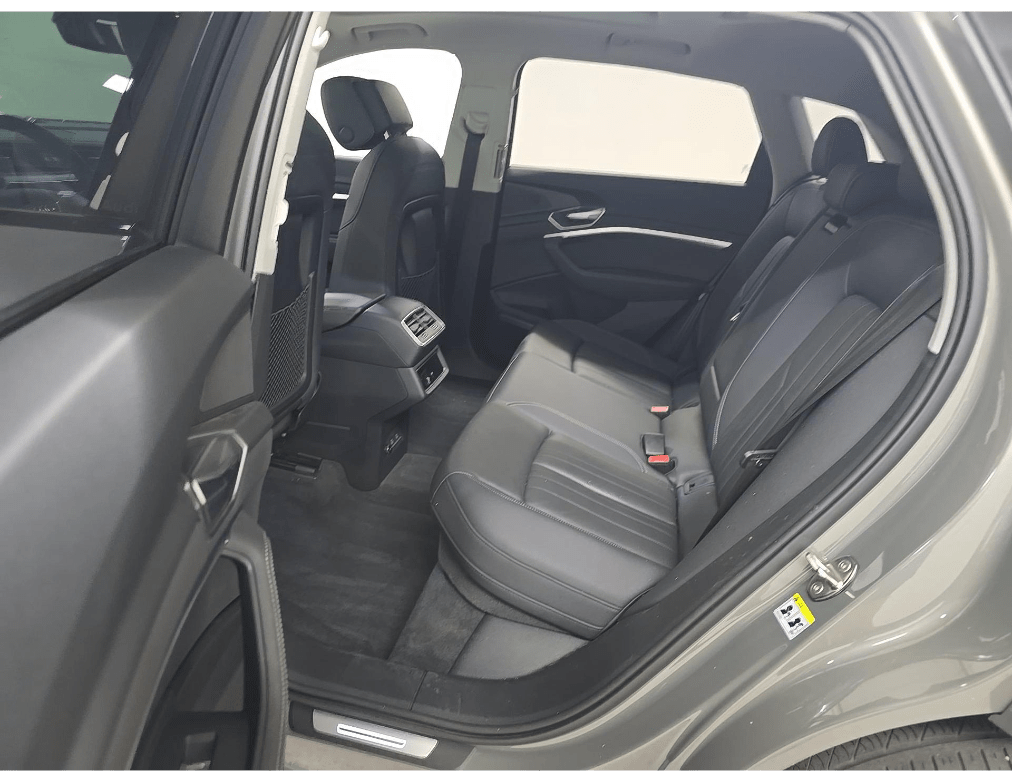 2024 Audi Q8 e-tron Premium Plus quattro Bang &amp; Olufsen Sound Ventilated Seats Portland OR