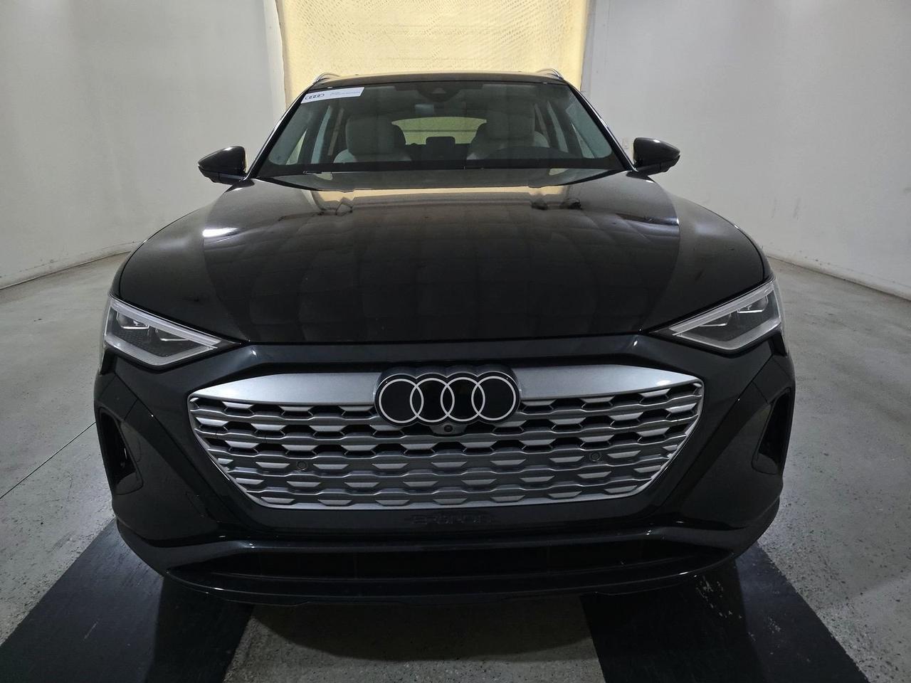 2024 Audi Q8 e-tron Premium Plus quattro Bang &amp; Olufsen Sound Ventilated Seats Portland OR