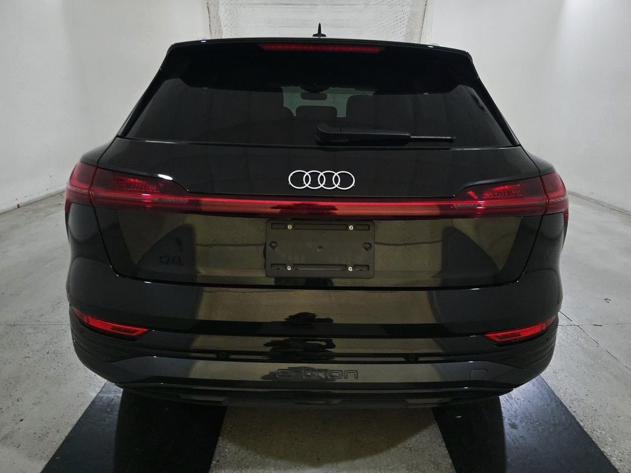 2024 Audi Q8 e-tron Premium Plus quattro Bang &amp; Olufsen Sound Ventilated Seats Portland OR