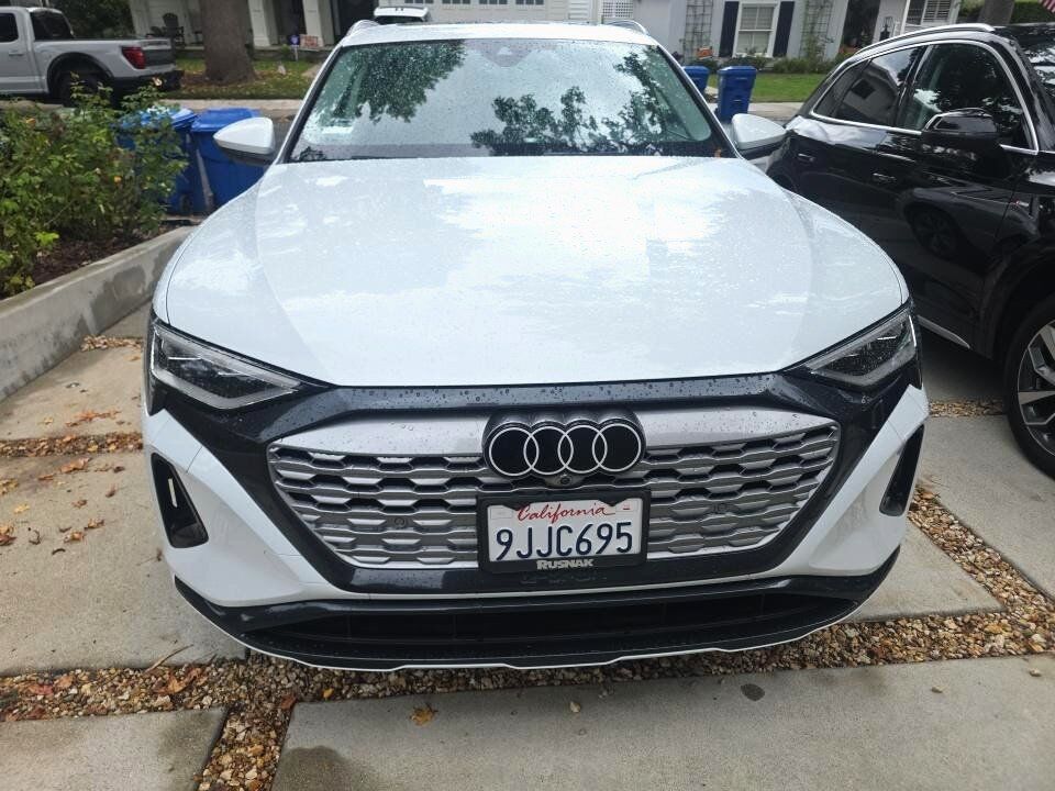 2024 Audi Q8 e-tron Premium Plus quattro Bang &amp; Olufsen Sound / Ventilated Seats Portland OR