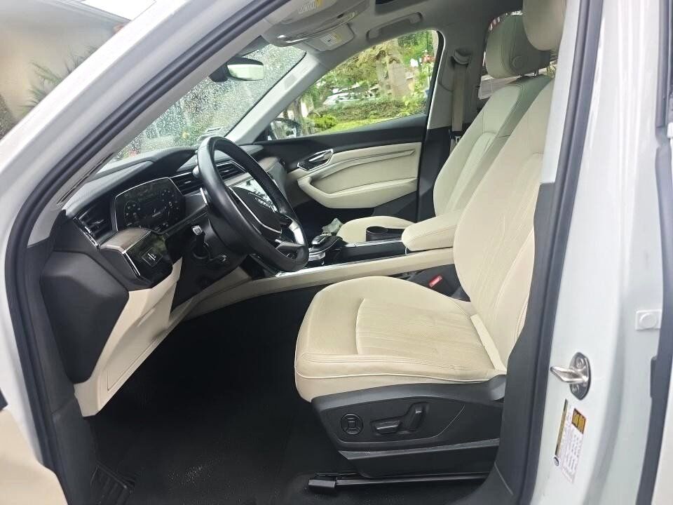 2024 Audi Q8 e-tron Premium Plus quattro Bang &amp; Olufsen Sound / Ventilated Seats Portland OR
