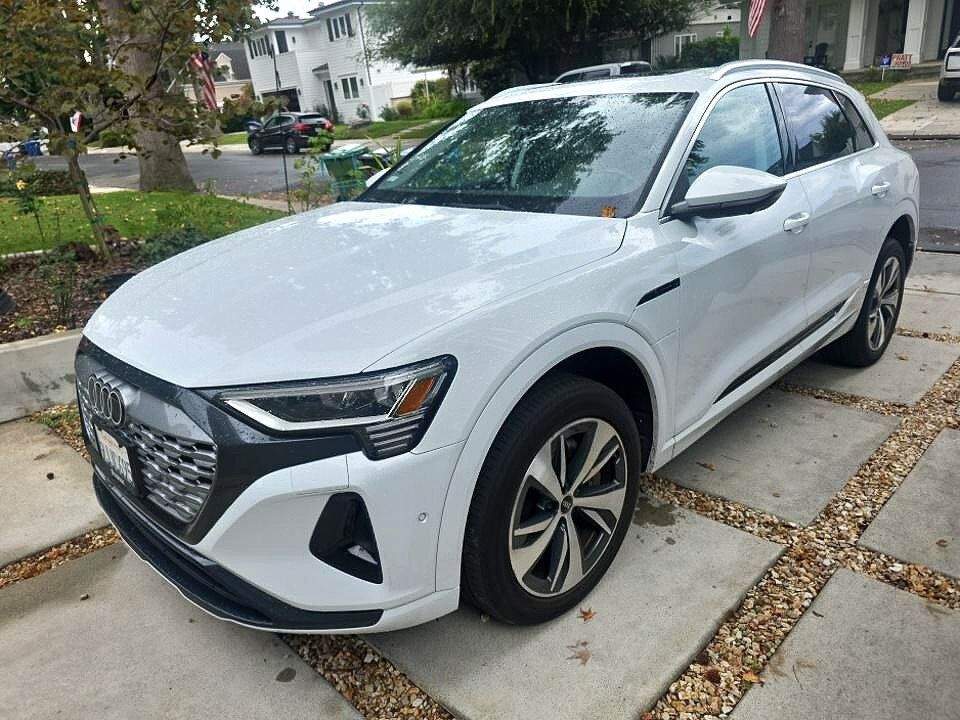 2024 Audi Q8 e-tron Premium Plus quattro Bang &amp; Olufsen Sound / Ventilated Seats Portland OR