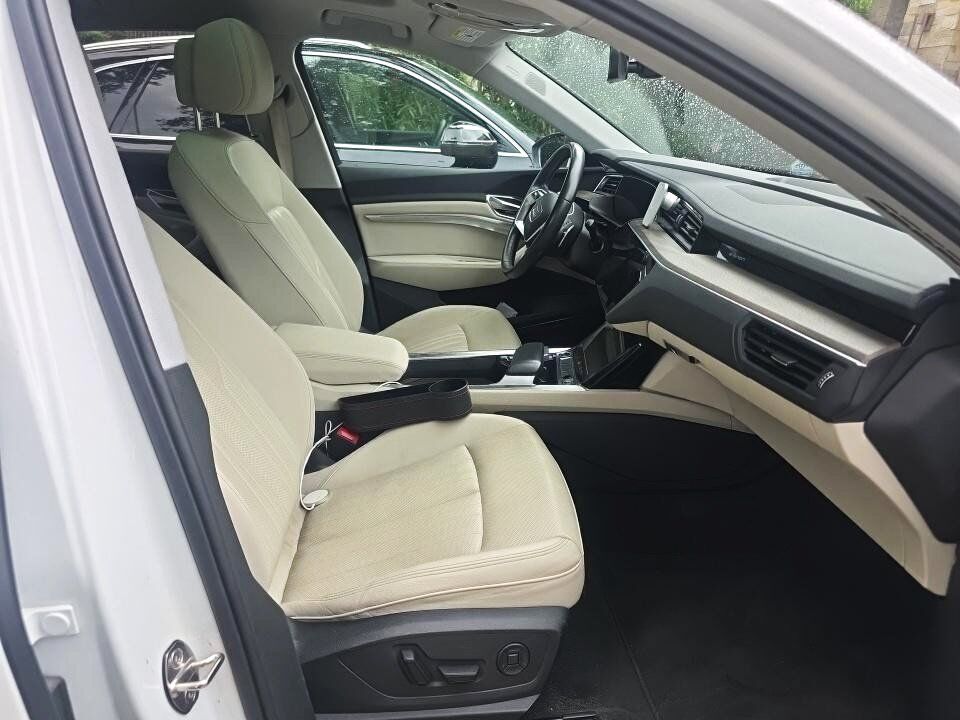 2024 Audi Q8 e-tron Premium Plus quattro Bang &amp; Olufsen Sound / Ventilated Seats Portland OR