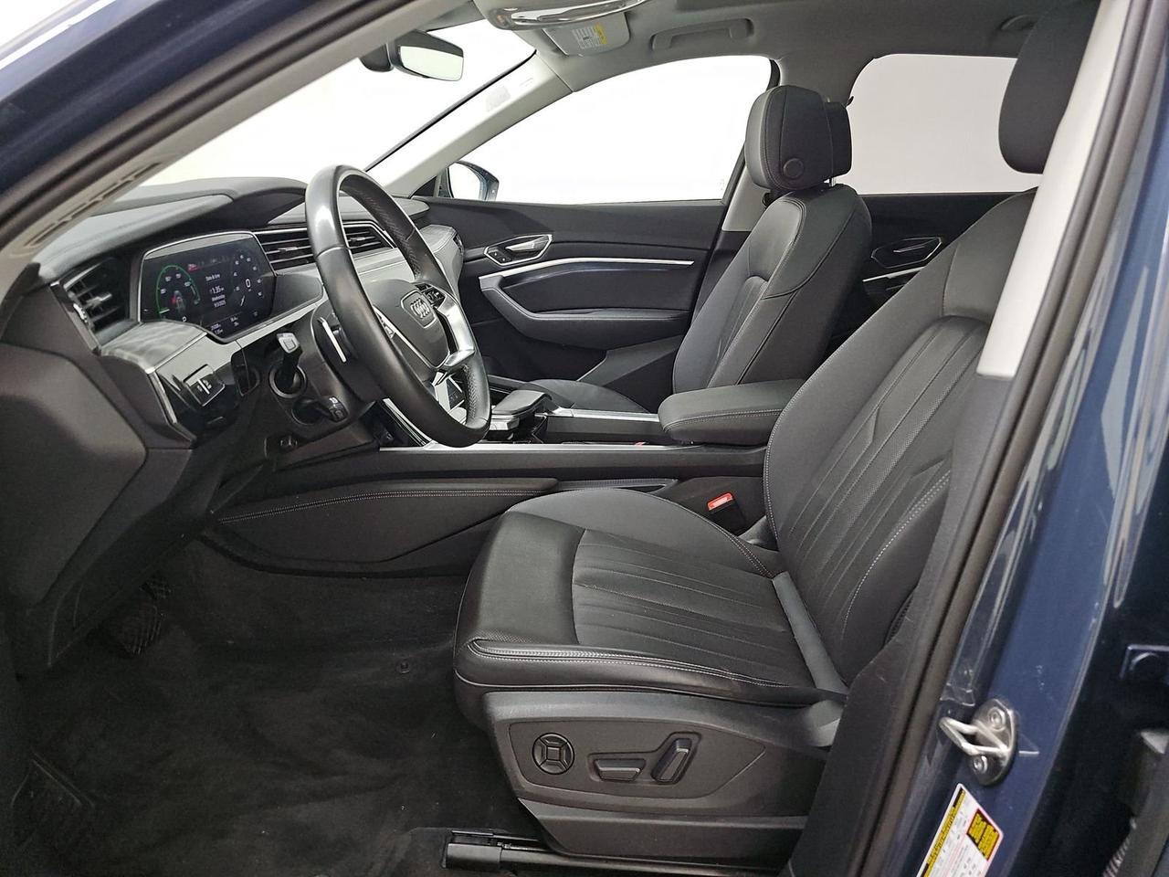 2024 Audi Q8 e-tron Premium Plus quattro Bang &amp; Olufsen Sound Ventilated Seats Portland OR