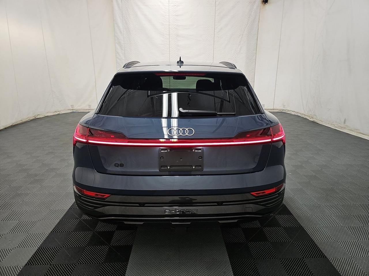 2024 Audi Q8 e-tron Premium Plus quattro Bang &amp; Olufsen Sound Ventilated Seats Portland OR