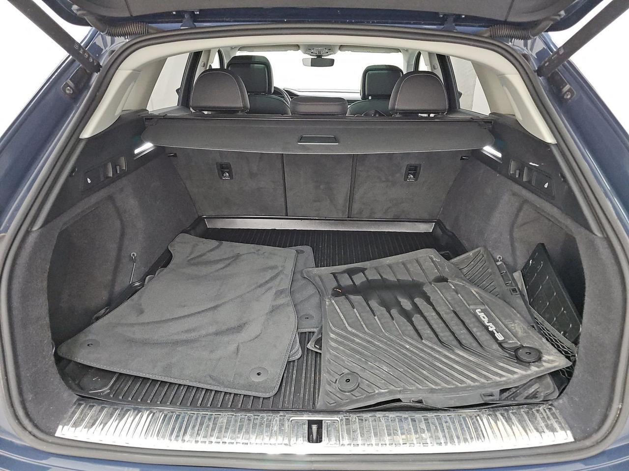 2024 Audi Q8 e-tron Premium Plus quattro Bang &amp; Olufsen Sound Ventilated Seats Portland OR